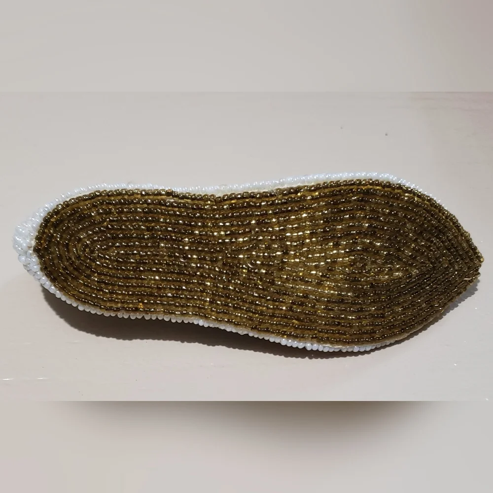 White slipper - hand beaded- 467 - Picture 3 of 5